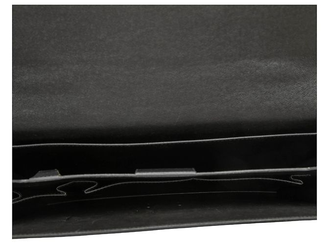 Louis Vuitton Black Taiga Robusto 2 Nero - vista 4