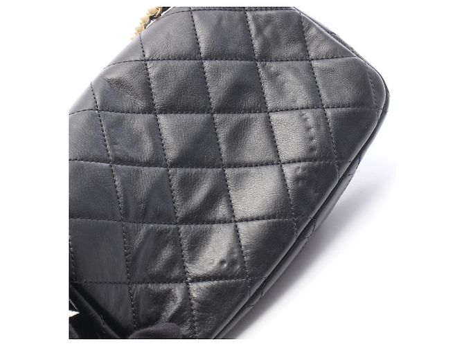 Borsa a tracolla Chanel Matelassé in pelle nera Nero - vista 10