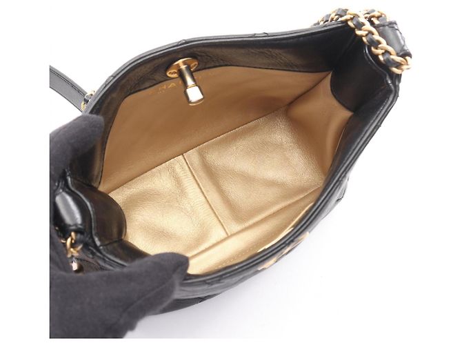 Timeless Borsa Hobo Matelassé Small Chanel Nero - vista 3