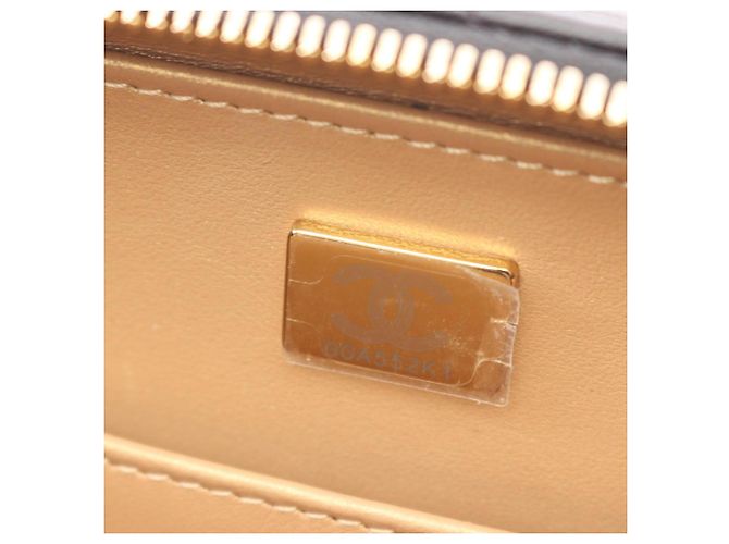 Vanity Beauty Case Matelassé Chanel Nero D'oro - vista 5