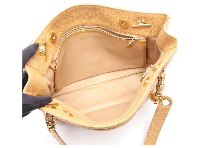 Borsa Tote Chanel Matelassé Coco Ball Beige - vista 3