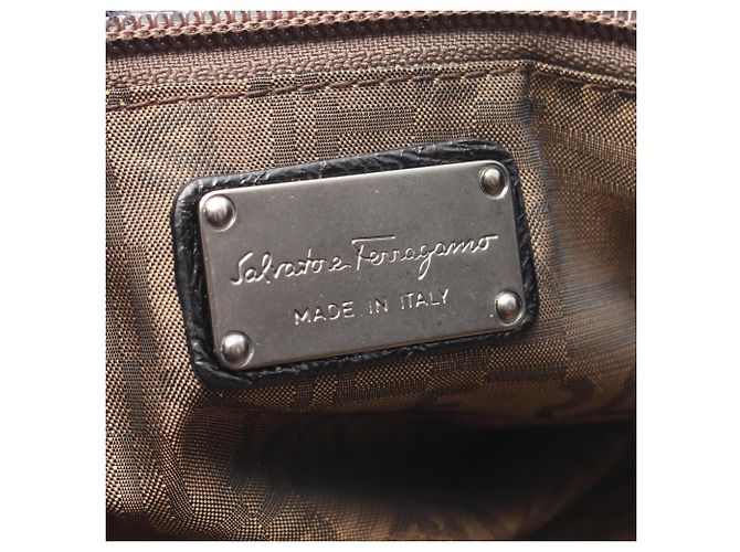 Bolsa de Ombro Salvatore Ferragamo Gancini Preto - vista 4