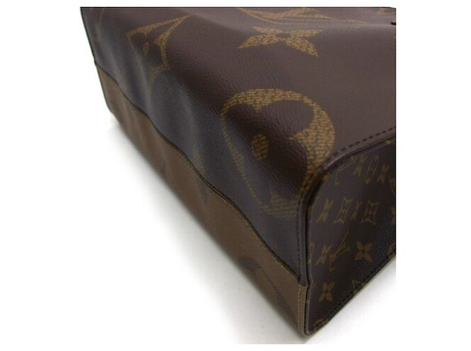 Louis Vuitton Monogram Giant Reverse OnTheGo MM Marrone Marrone scuro - vista 9