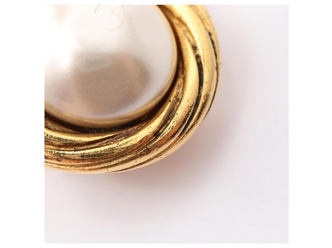 Orecchini a clip Chanel placcati oro con perla finta D'oro - vista 5