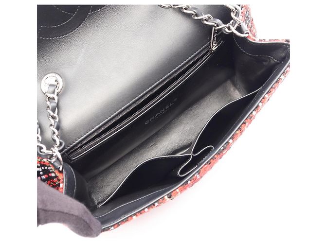 Bolsa de Ombro Chanel CC Filigree Preto Vermelho Multicor - vista 3