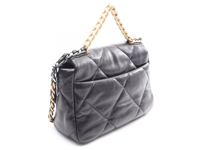 Borsa a tracolla Chanel 19 Dixneuf in pelle Nero - vista 2