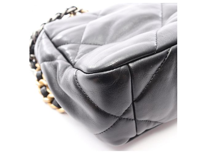 Borsa a tracolla Chanel 19 Dixneuf in pelle Nero - vista 7