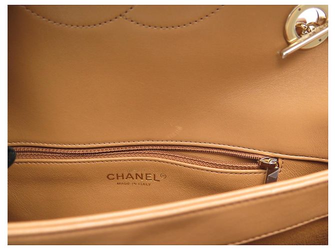 NUOVA BORSA CHANEL TRENDY CC IN PELLE MATELASSÉ CAMEL CON TRACCOLLA Cammello - vista 17