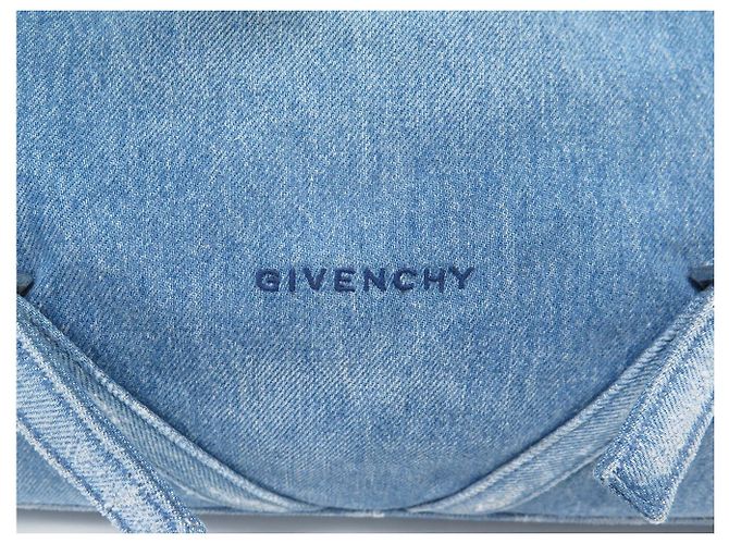 NUOVA BORSA A SPALLA GIVENCHY VOYOU MEDIUM DENIM BLU EFFETTO HOBO - vista 5