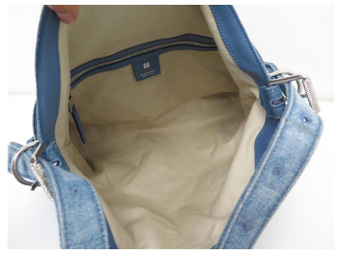 NUOVA BORSA A SPALLA GIVENCHY VOYOU MEDIUM DENIM BLU EFFETTO HOBO - vista 7