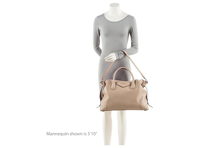 Borsa Givenchy Calfskin Soft Antigona Medium Marrone Beige - vista 5