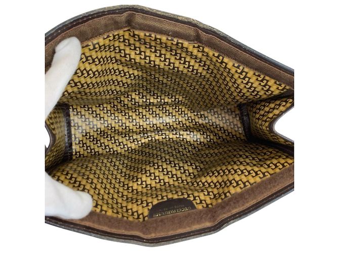 Pochette Gucci en daim marron vintage - vue 9