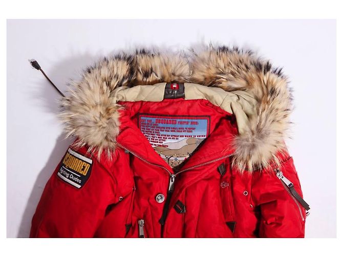 Dsquared2, parka bomber roja con cuello de pelo. - vista 5