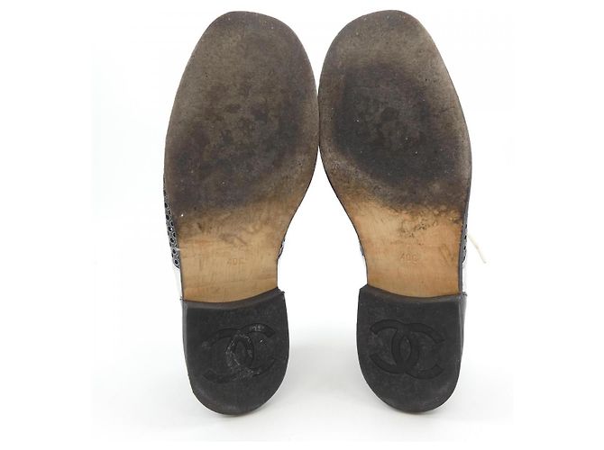 Mocassini in pelle Chanel Nero Argento - vista 4
