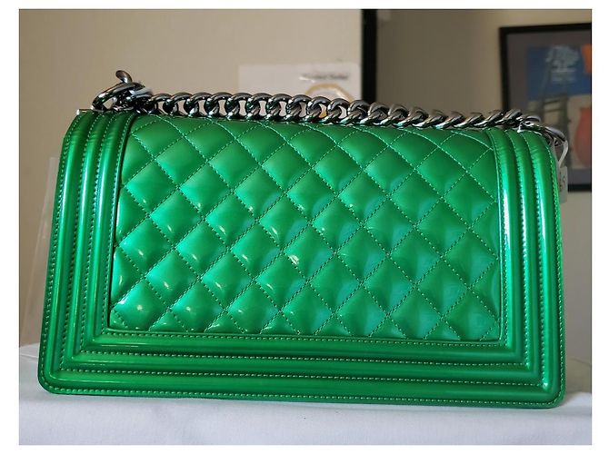 Chanel Borsa Boy Medium Capretto Verde Metallizzato - vista 2