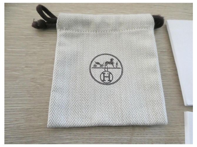 Pochette Hermès in tela e libretti di cura Beige - vista 4