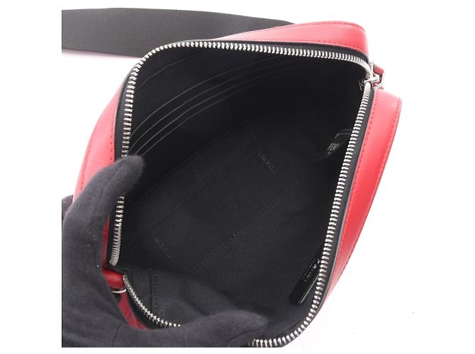 Case Diagonal Fendi - Coleção Limitada Lunar New Year - vista 3