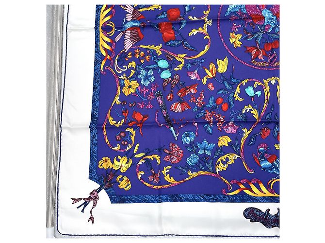 Hermès Hermes Carré 90 Seta multicolore 90 x 90 Blu - vista 4