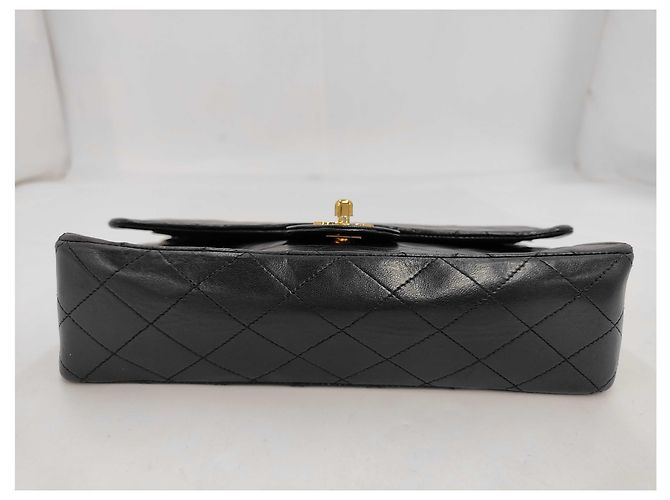 Chanel Timeless - Borsa Classic Double Flap in pelle medium Nero - vista 3