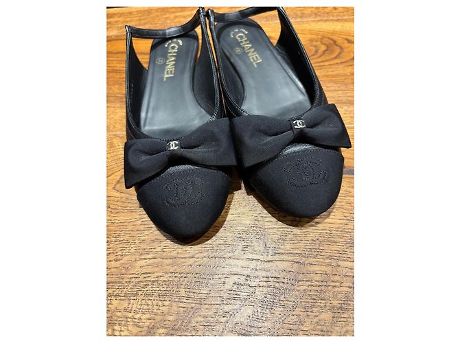 Chanel Ballerine Slingback in Tessuto e Pelle Nere Nero - vista 4