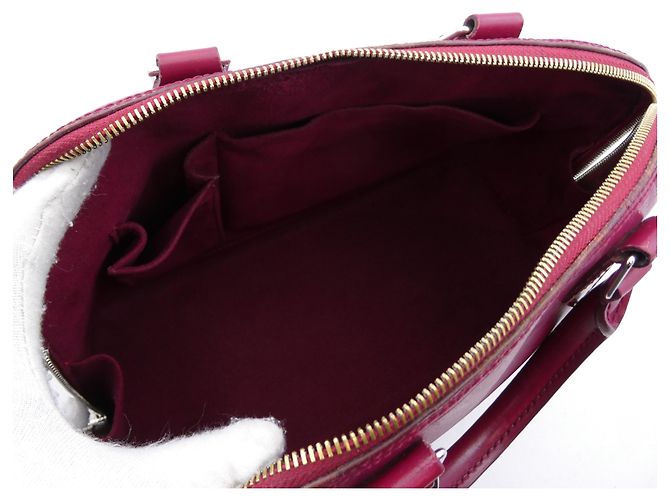 Borsa Louis Vuitton Alma in pelle Epi PM Bordò - vista 7