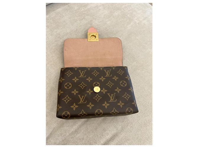 Louis Vuitton Locky BB Monogram Canvas Rose Poudre Multicolore - vista 10