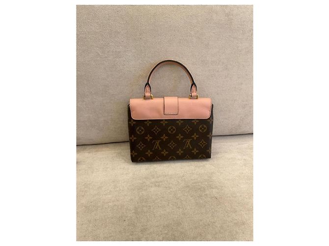 Louis Vuitton Locky BB Monogram Canvas Rose Poudre Multicolore - vista 2