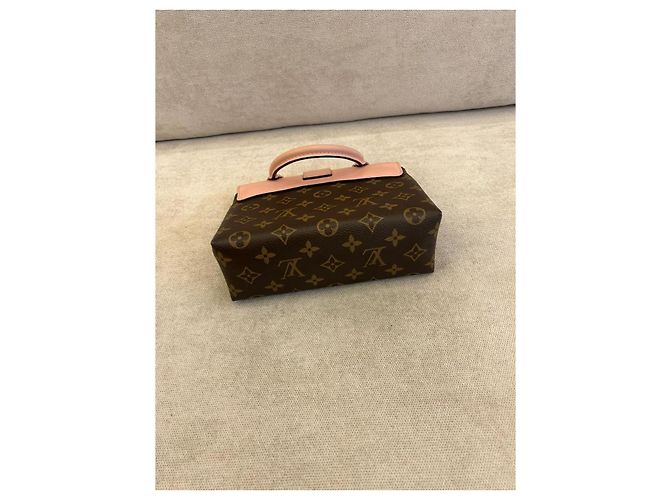 Louis Vuitton Locky BB Monogram Canvas Rose Poudre Multicolore - vista 9