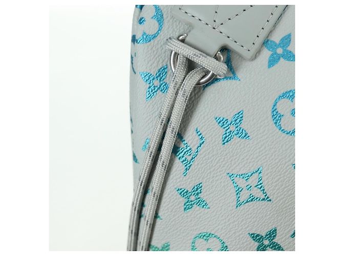 LOUIS VUITTON Zaino Monogram Iridescent Discovery Grigio M14184 Auth 179853SAM Marrone - vista 20