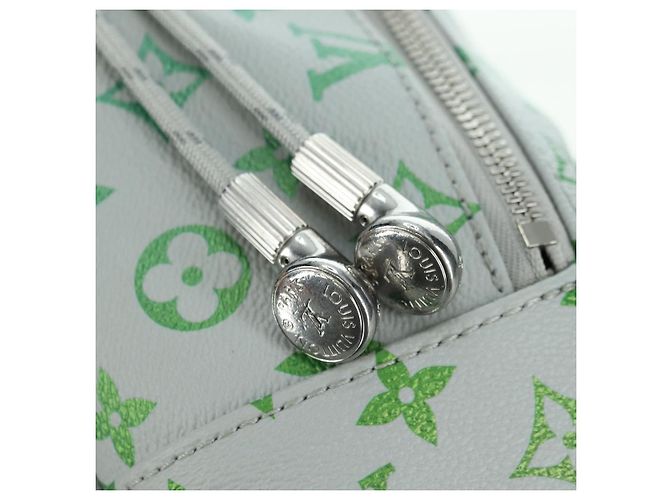 LOUIS VUITTON Zaino Monogram Iridescent Discovery Grigio M14184 Auth 179853SAM Marrone - vista 21