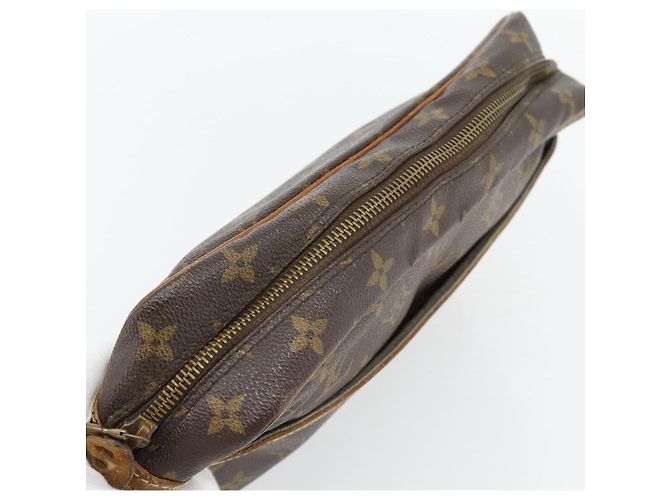 LOUIS VUITTON Clutch Monogram 2 Set LV Auth 181191 Monogramma - vista 12