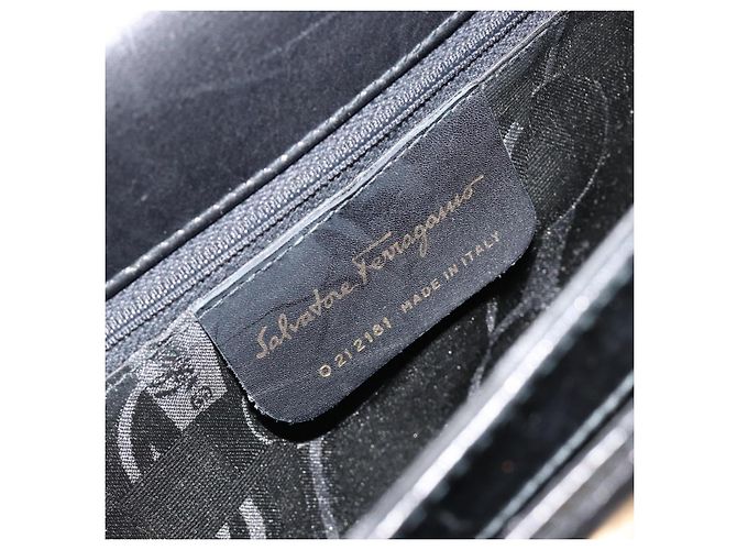 Borsa a mano Salvatore Ferragamo Gancini in pelle nera e oro Auth 181150 Nero D'oro - vista 12