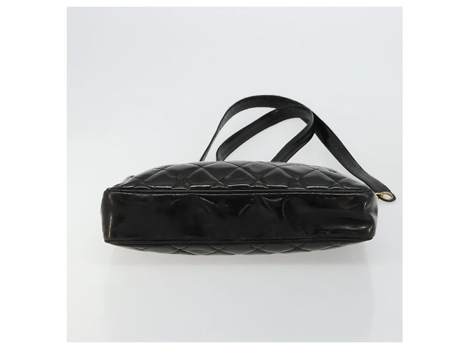 CHANEL Matelasse Chain Tote Bag Pelle Vernice Nero Oro CC Auth bs35172 D'oro - vista 5
