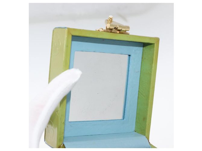 LOUIS VUITTON Vernis Bleecker Cosmetic Pouch Baby Blue M91003 Auth BA12747 Blu chiaro - vista 10