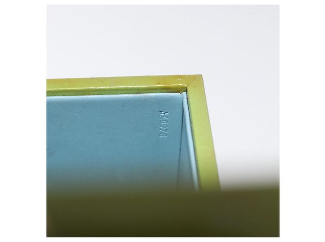LOUIS VUITTON Vernis Bleecker Cosmetic Pouch Baby Blue M91003 Auth BA12747 Blu chiaro - vista 12