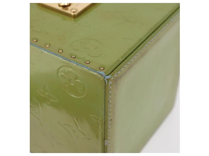 LOUIS VUITTON Vernis Bleecker Cosmetic Pouch Baby Blue M91003 Auth BA12747 Blu chiaro - vista 14
