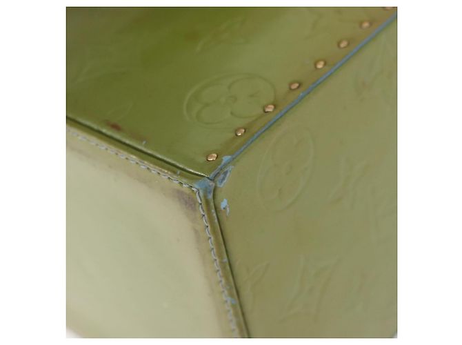 LOUIS VUITTON Vernis Bleecker Cosmetic Pouch Baby Blue M91003 Auth BA12747 Blu chiaro - vista 17