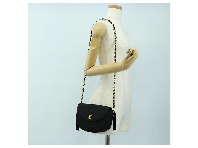 Borsa a tracolla CHANEL Half Moon Chain in raso nero e oro CC autentica 179055SAV D'oro - vista 27