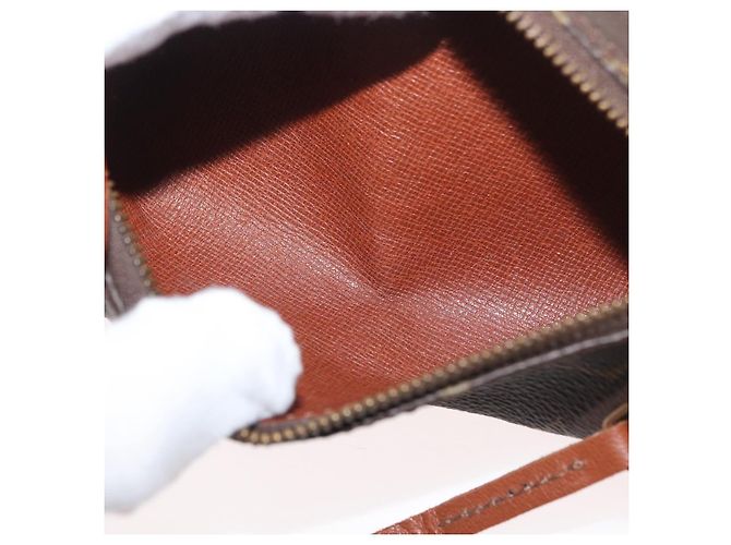 LOUIS VUITTON Monogram Papillon Pouch LV Auth 179810 Monograma - vista 11