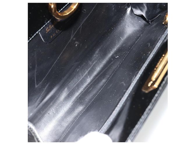 Salvatore Ferragamo Gancini Chain Bag Pelle vernice Nero Oro Auth bs35209 D'oro - vista 10