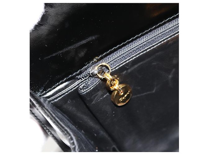 Salvatore Ferragamo Gancini Chain Bag Pelle vernice Nero Oro Auth bs35209 D'oro - vista 20
