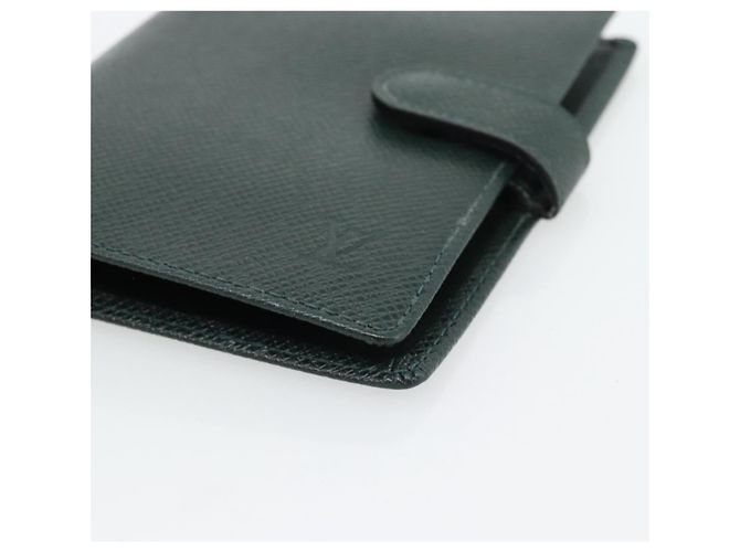 LOUIS VUITTON Funda de Agenda Taiga PM Day Planner Epicea R20424 LV Auth 179521 - vista 7