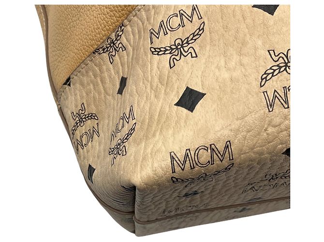 Borsa shopper tote MCM Wilder in pelle beige e pelle Visetos - vista 11