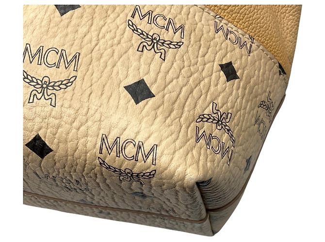 Borsa shopper tote MCM Wilder in pelle beige e pelle Visetos - vista 12