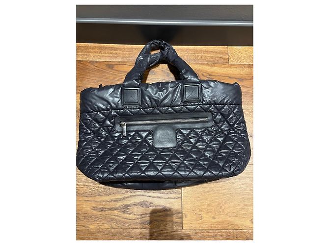 Chanel Borsa Tote in Nylon Trapuntato Nero - vista 12