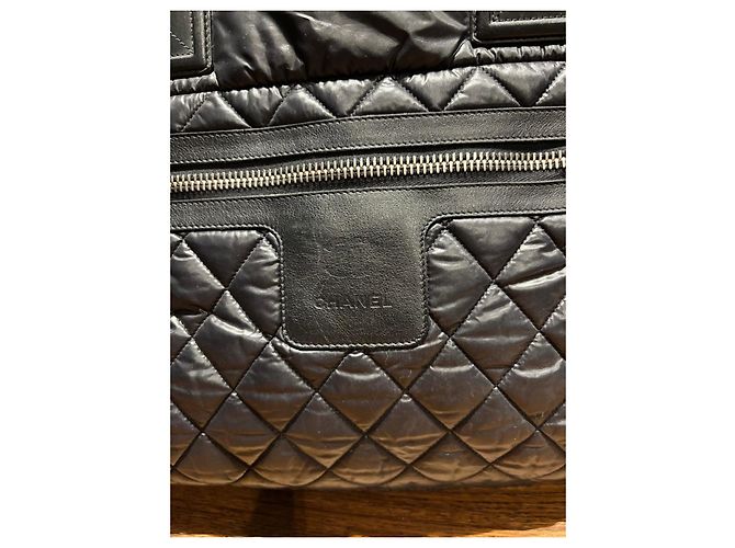 Chanel Borsa Tote in Nylon Trapuntato Nero - vista 3