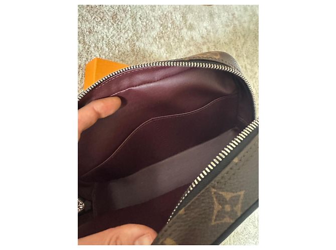 Organizer Louis Vuitton Beauty Case Monogram 26 Marrone Monogramma - vista 10