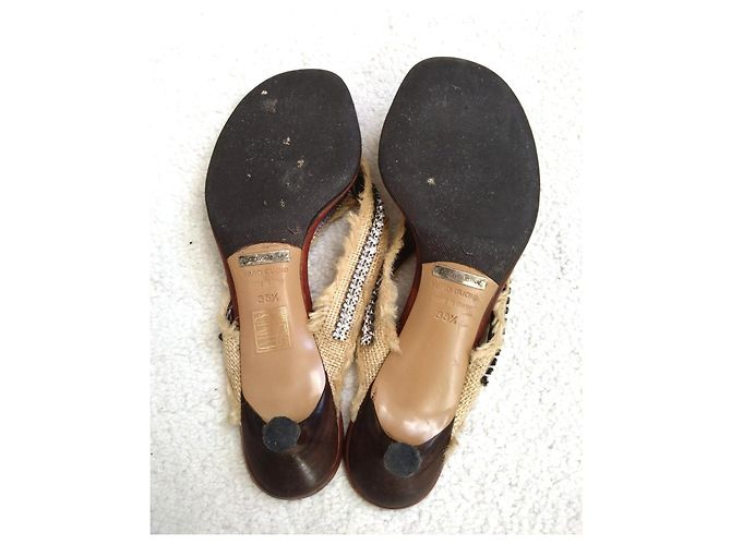 Dolce & Gabbana Sandali Tongs in Pelle Marrone Decorati - vista 8