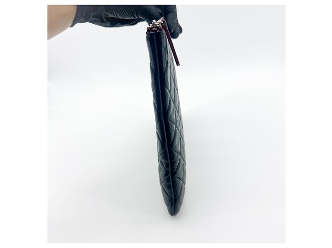 Pochette Chanel O Case Camellia Caviar Small Nero - vista 3