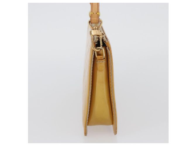 Louis Vuitton Lexington Pochette Monogram Vernis Beige - Ansicht 4